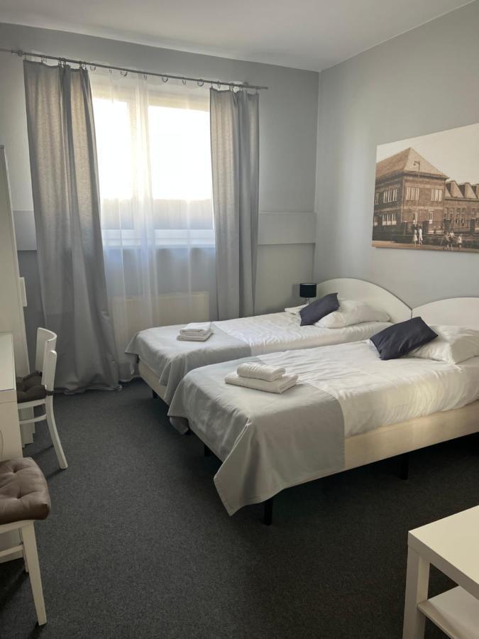 Hotel Turkovia トゥレク エクステリア 写真
