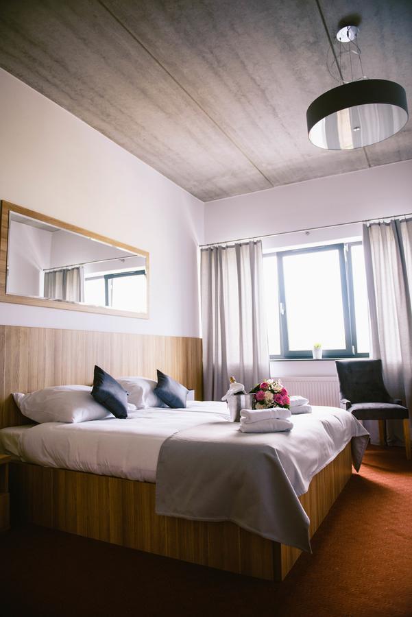 Hotel Turkovia トゥレク エクステリア 写真